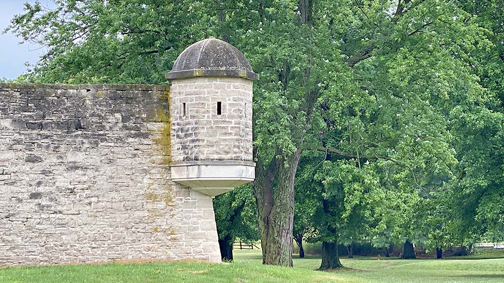Fort De Chartres and Museum