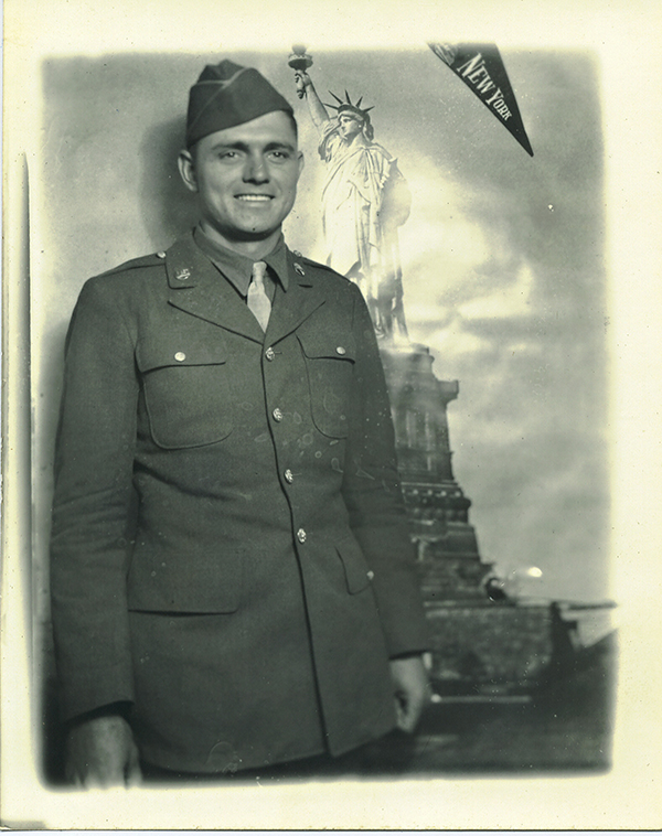 World War II, Wilson Alvin Rutledge, Sr.
